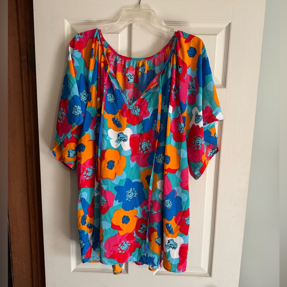 Flowery shirt